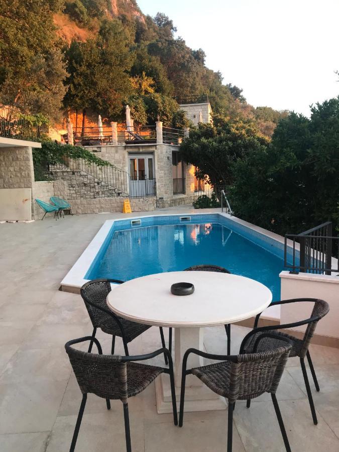 Rezevici Boutique Villa Petrovac Luaran gambar