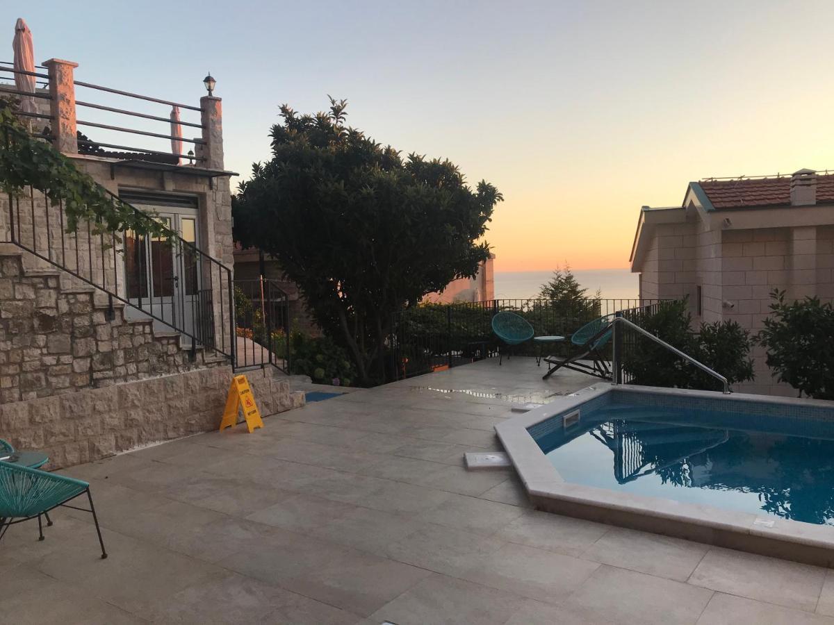 Rezevici Boutique Villa Petrovac Luaran gambar