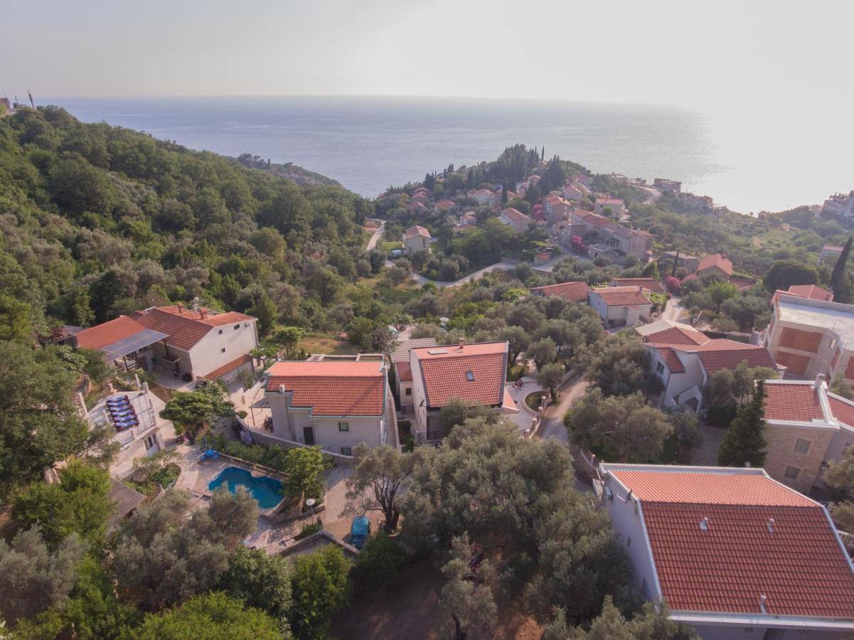 Rezevici Boutique Villa Petrovac Luaran gambar