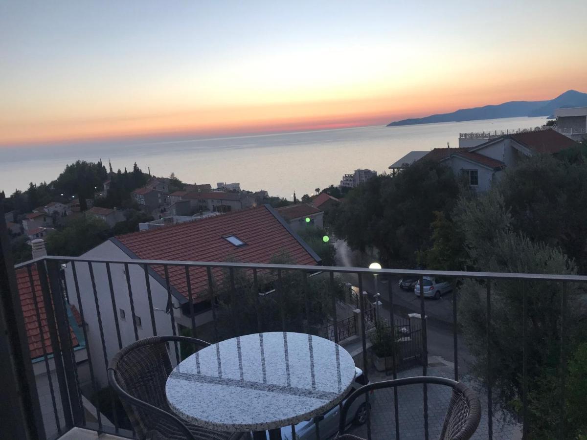 Rezevici Boutique Villa Petrovac Luaran gambar